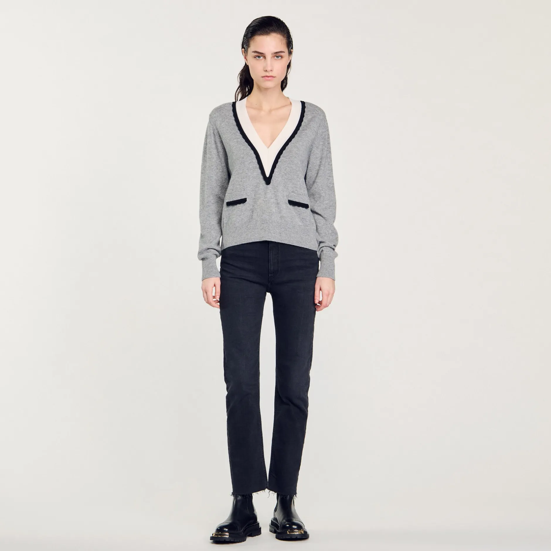 Femme SANDRO Pull à Col V Profond Contrasté